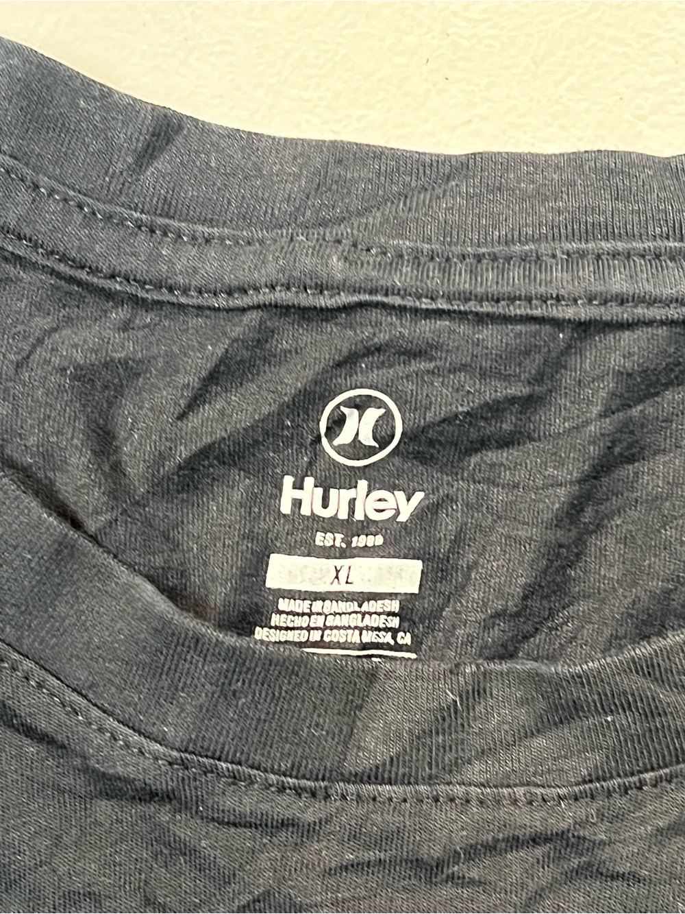 Hurley Graphic T-Shirt Men’s XL Black Logo Surf Tee - Picture 2 of 3